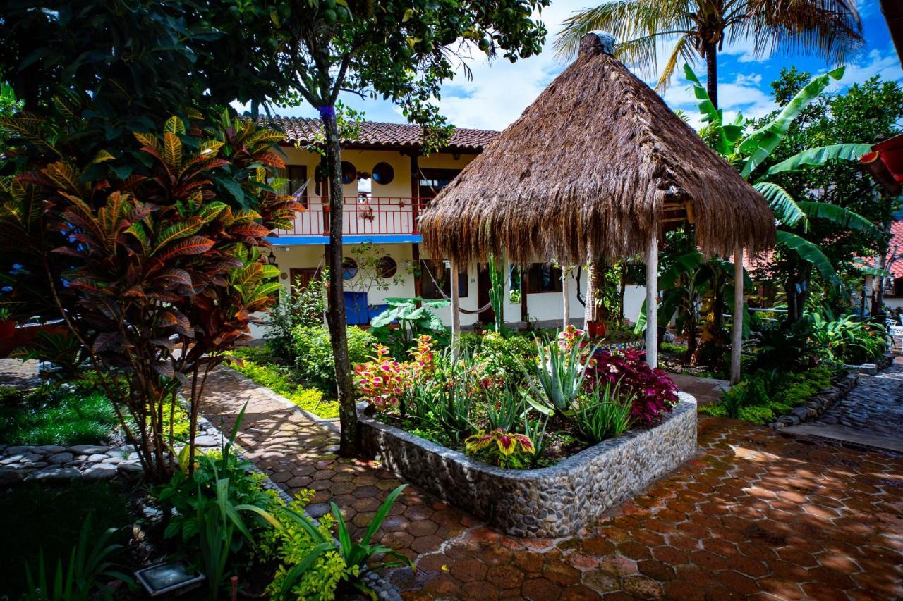 Hostal Jardin Escondido Vilcabamba Exterior foto