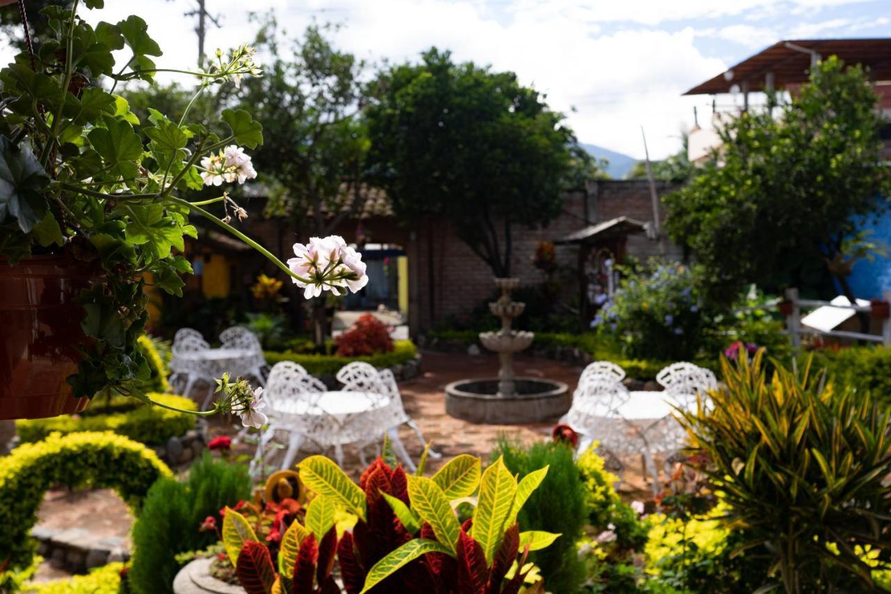 Hostal Jardin Escondido Vilcabamba Exterior foto