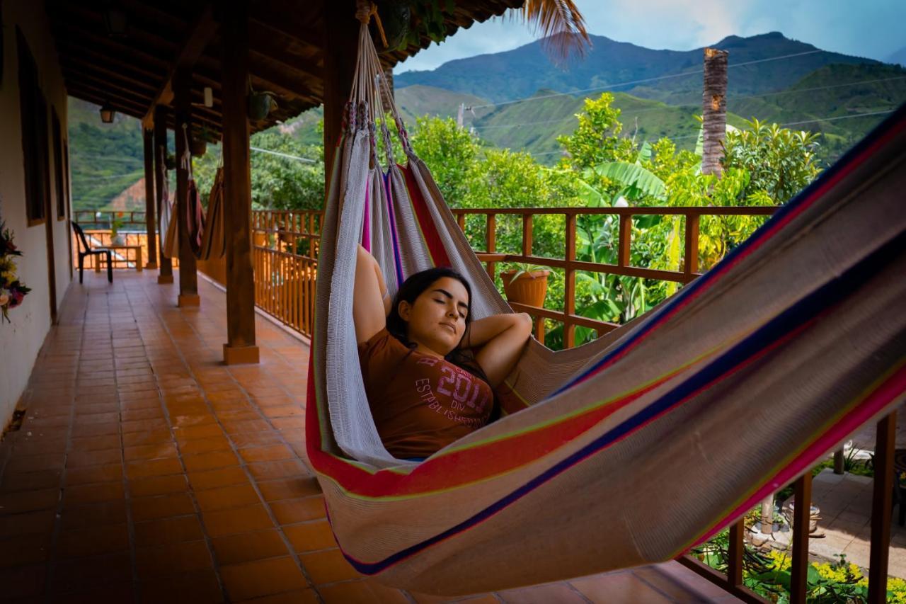 Hostal Jardin Escondido Vilcabamba Exterior foto